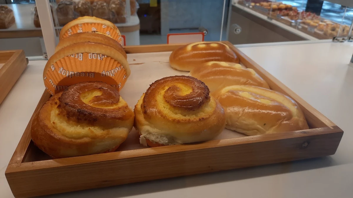 Highlights, Breadtop Sunshine