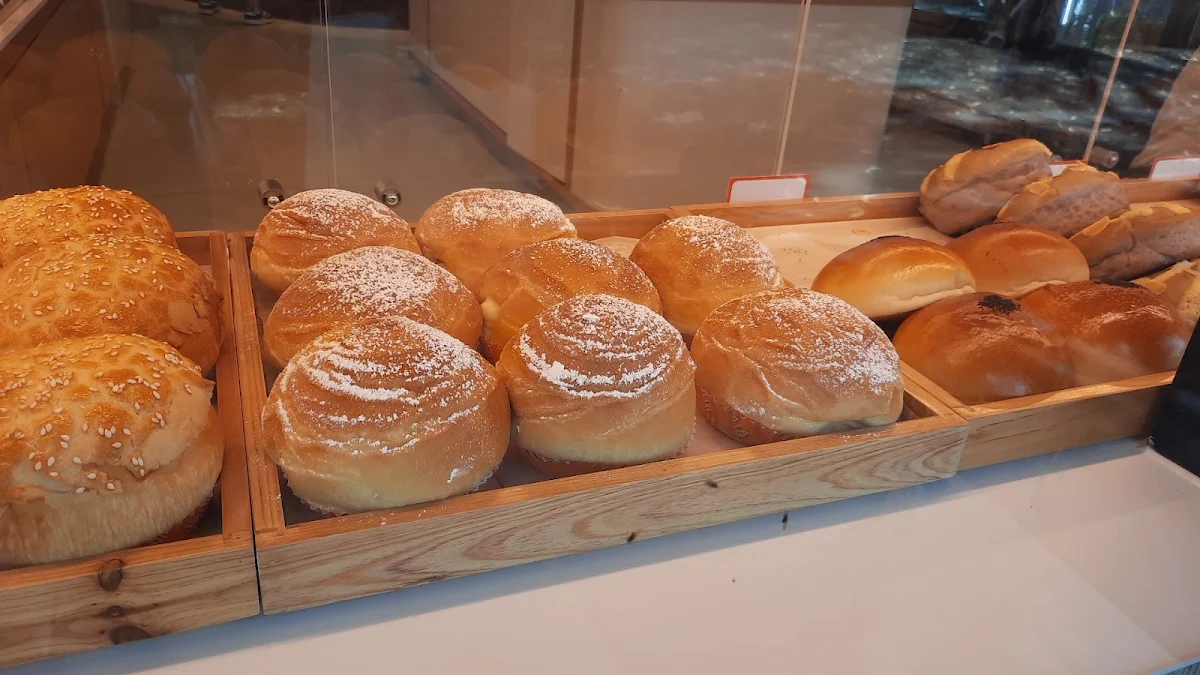 Highlights, Breadtop Sunshine