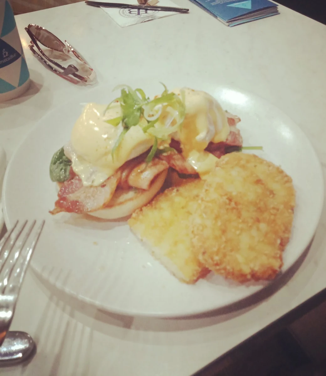 Eggs Benedict, Jamaica Blue Ocean Keys