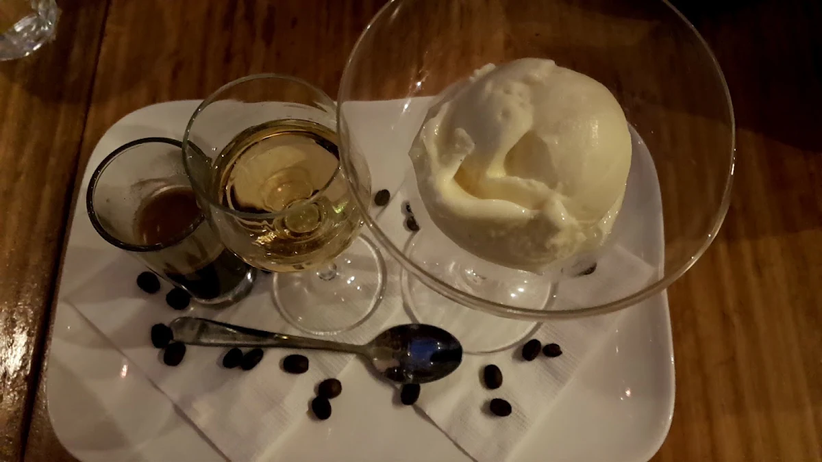 Affogato, Site Pizza Little Bay