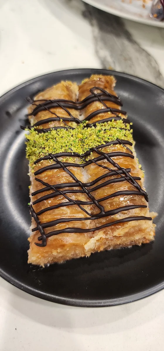 Highlights, Melbourne Simit palace