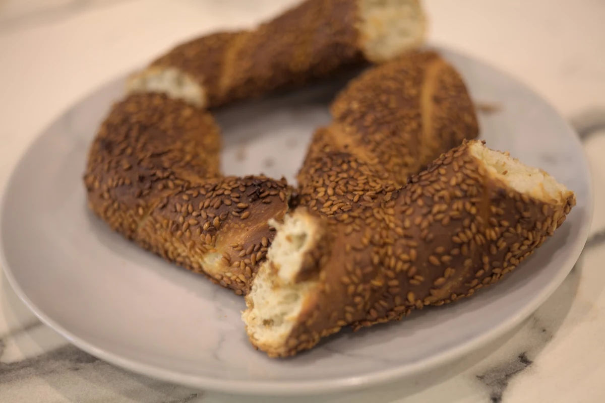 Highlights, Melbourne Simit palace