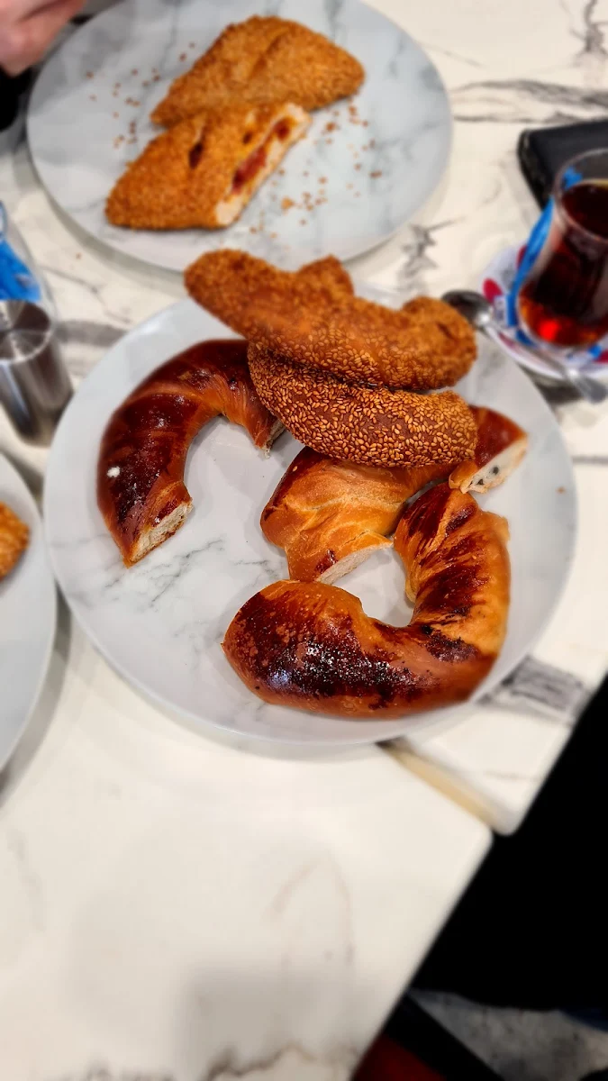 Highlights, Melbourne Simit palace