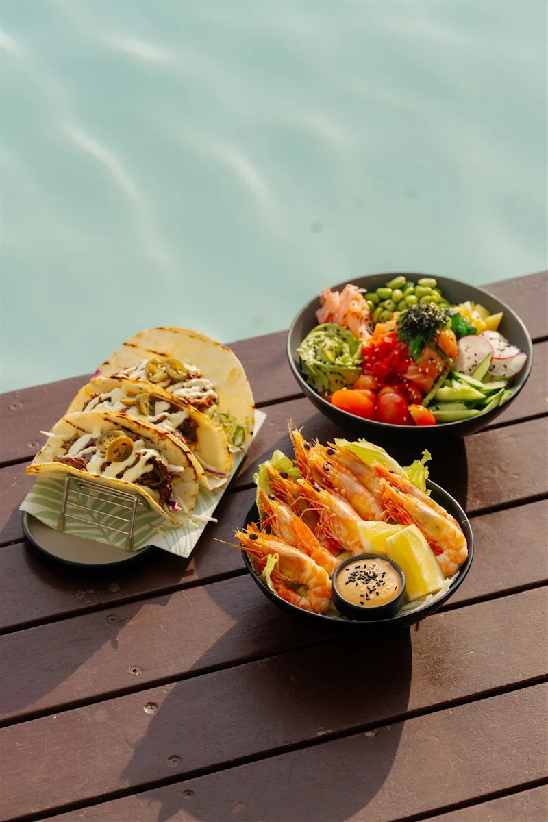 Highlights, Feast Restaurant