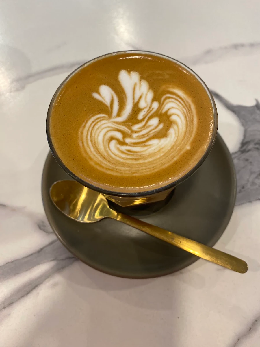 Flat White, Ariel's Wollongong Station