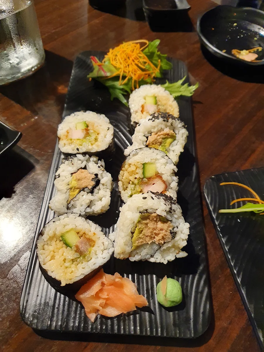 Sushi & Sashimi Platter