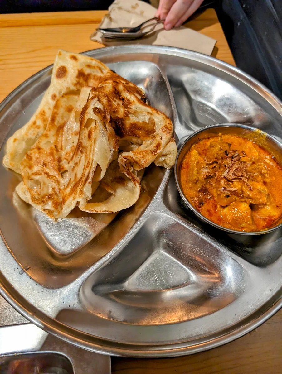 Roti Canai Salna Curry