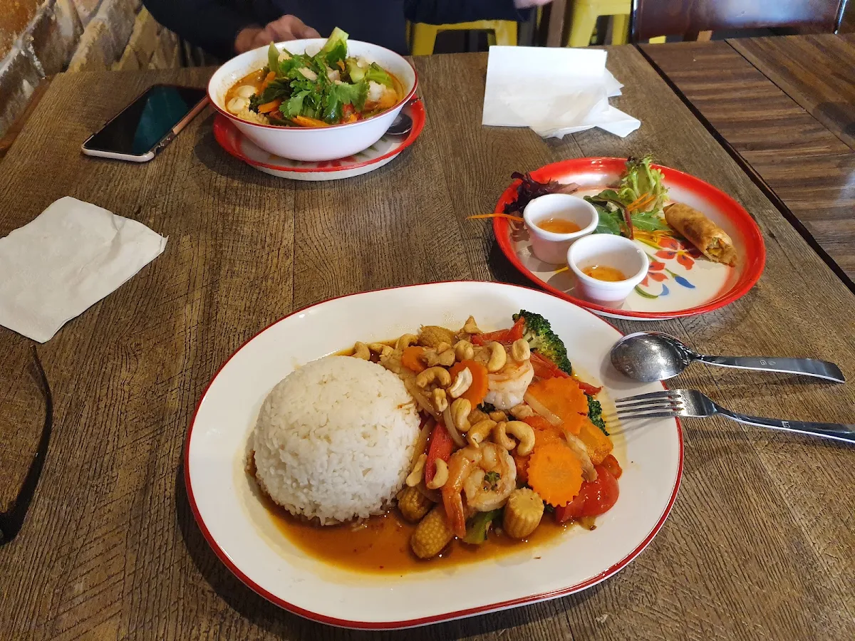 Seafood Cashew Nut with Rice