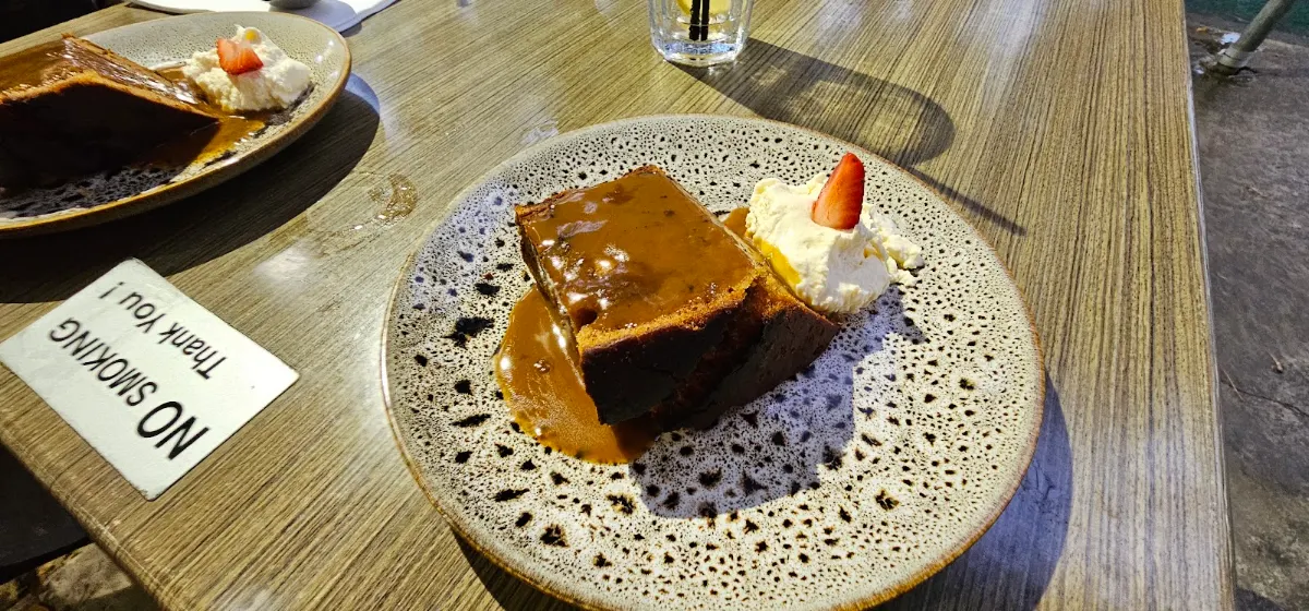 Sticky Date Pudding, Parkview Hotel Alexandria