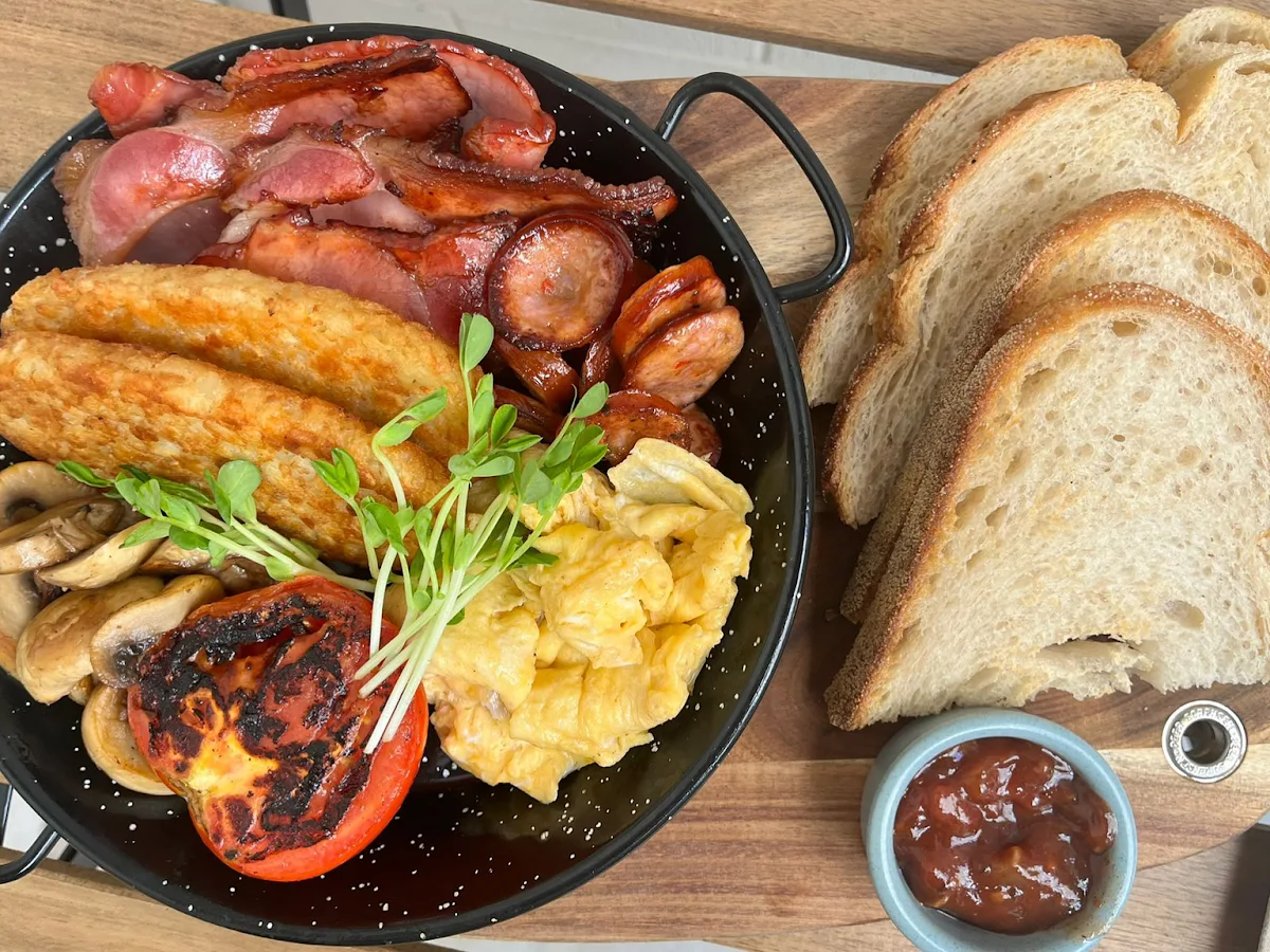 Big Breakfast, Lakehouse Cafe Narrabeen