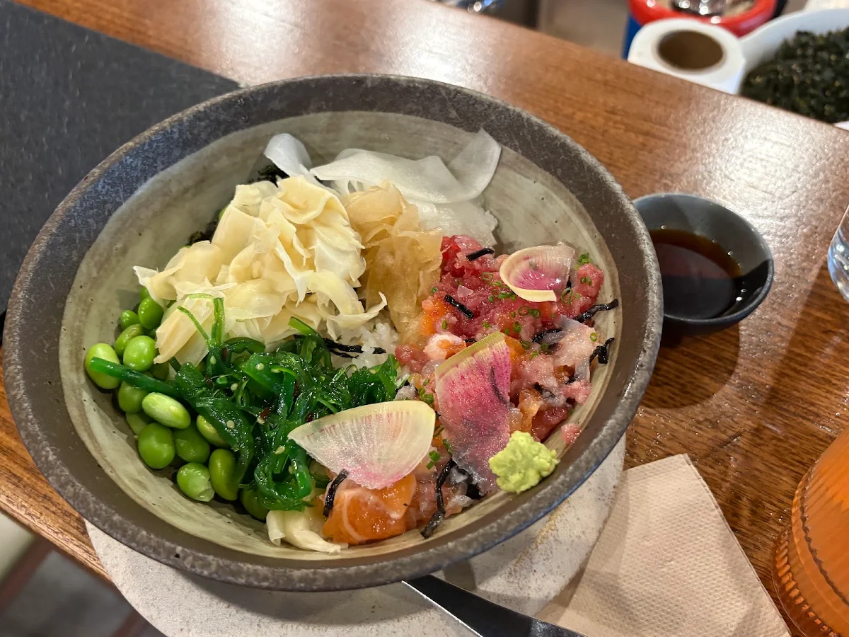 Sashimi Rice Bowl