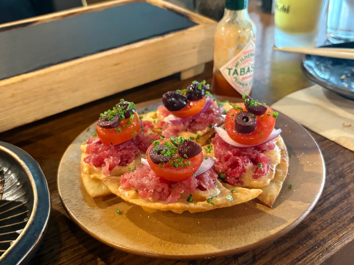 Tuna Sashimi Pizza