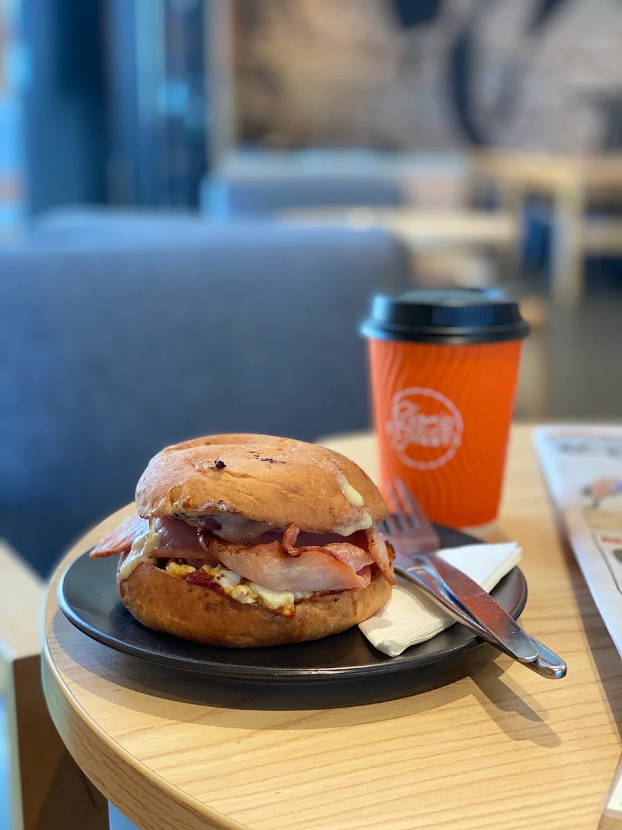Highlights, Gloria Jean's Moorooka Drive Thru