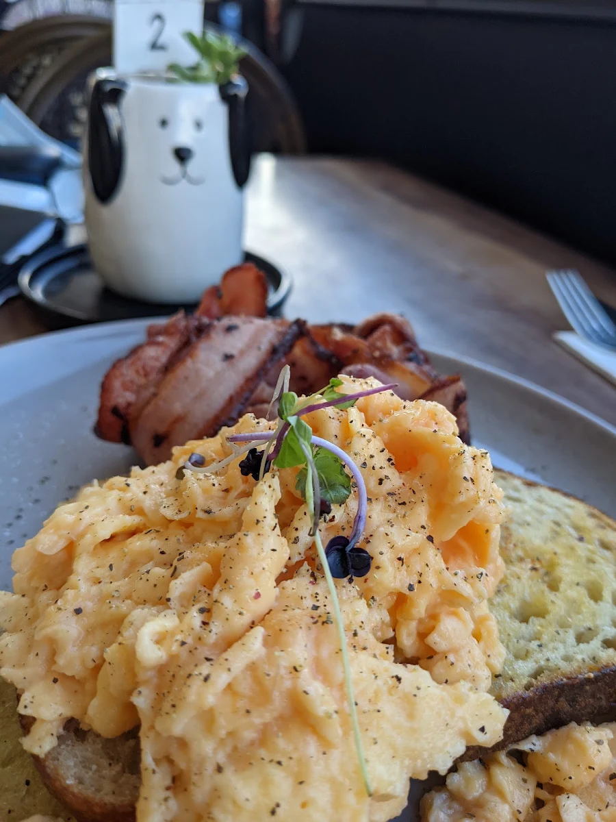 Bacon & Scrambled Eggs, Frenchies Cafe Wynnum