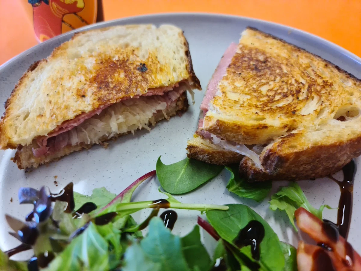 Highlights, Frenchies Cafe Wynnum