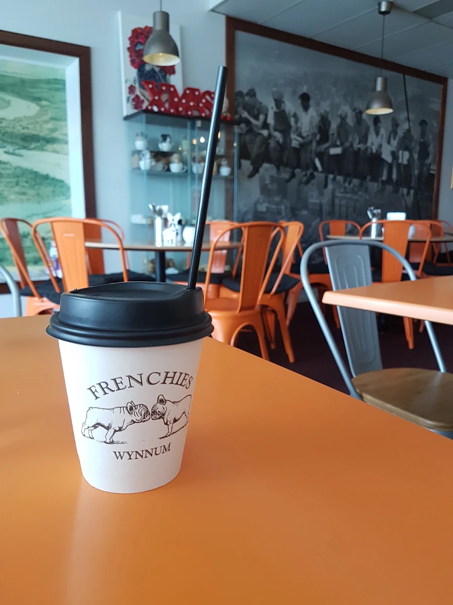 Highlights, Frenchies Cafe Wynnum