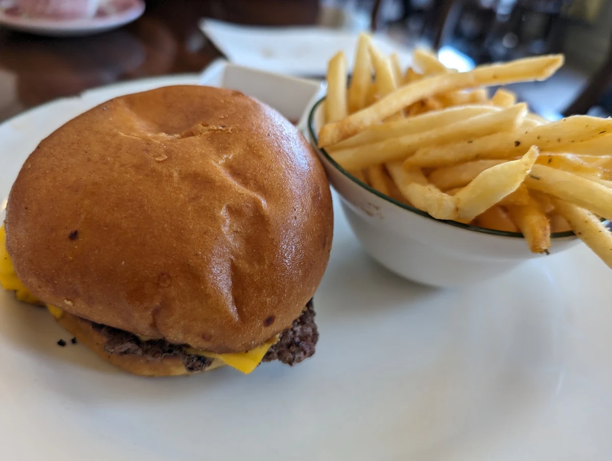 Kids Cheese Burger & Fries