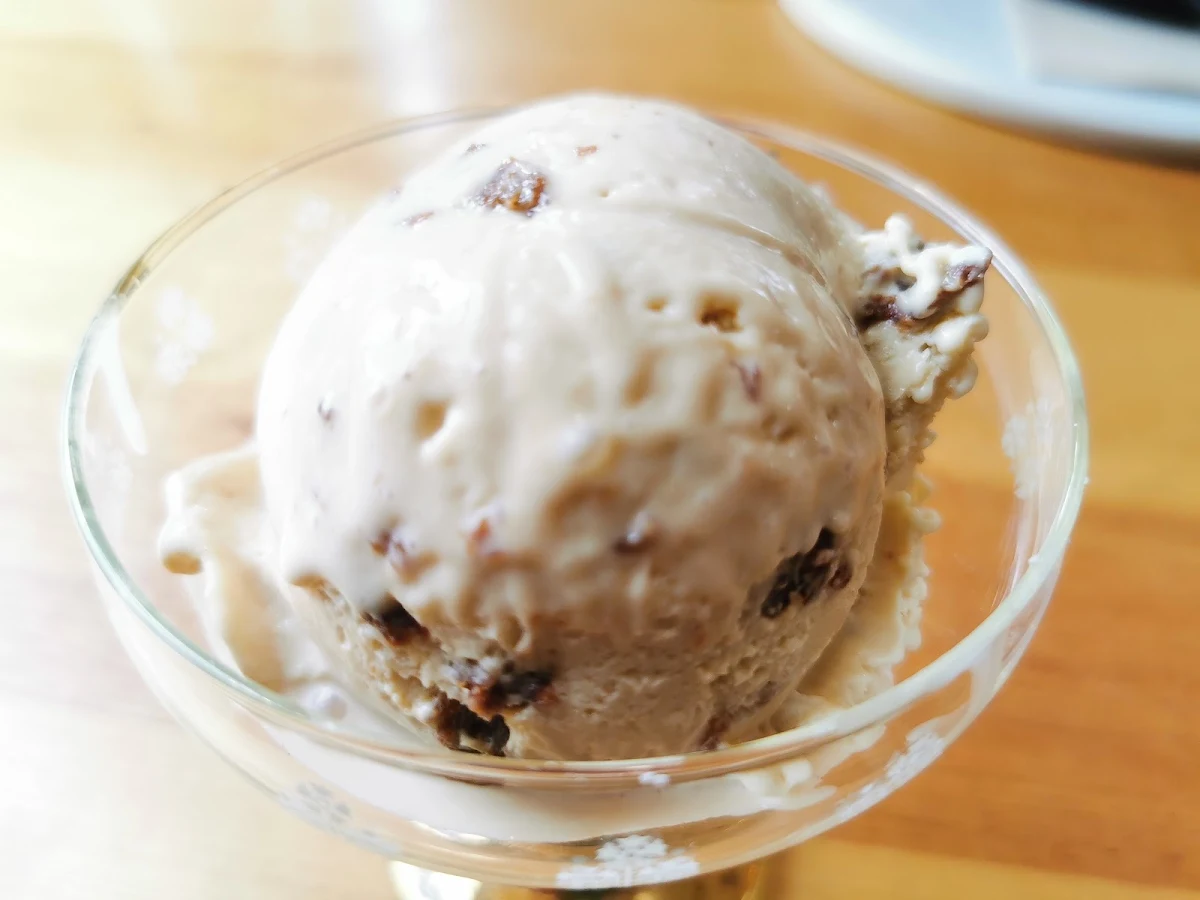 Leftover Bread Ice Cream