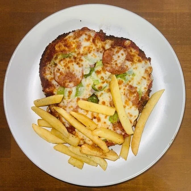 Highlights, The Golden Goose Bar & Pizzeria