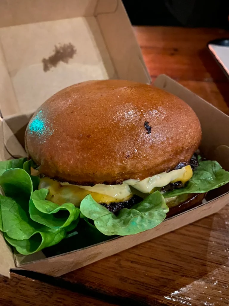 Veggie Burger, Leonards House of Love