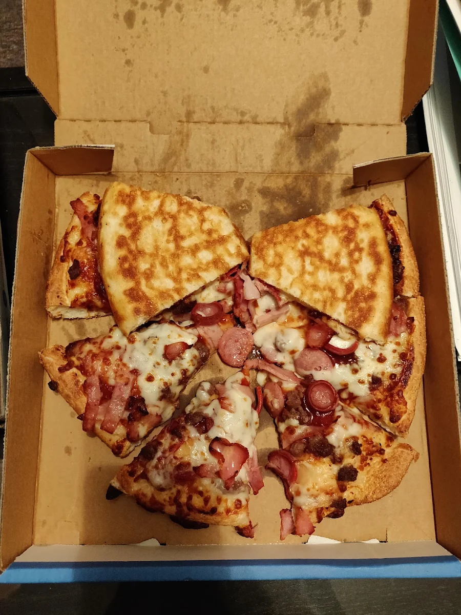 Folded Pizza, Domino's Pizza Weston