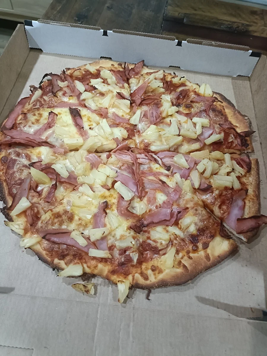Highlights, Pete's Pizza