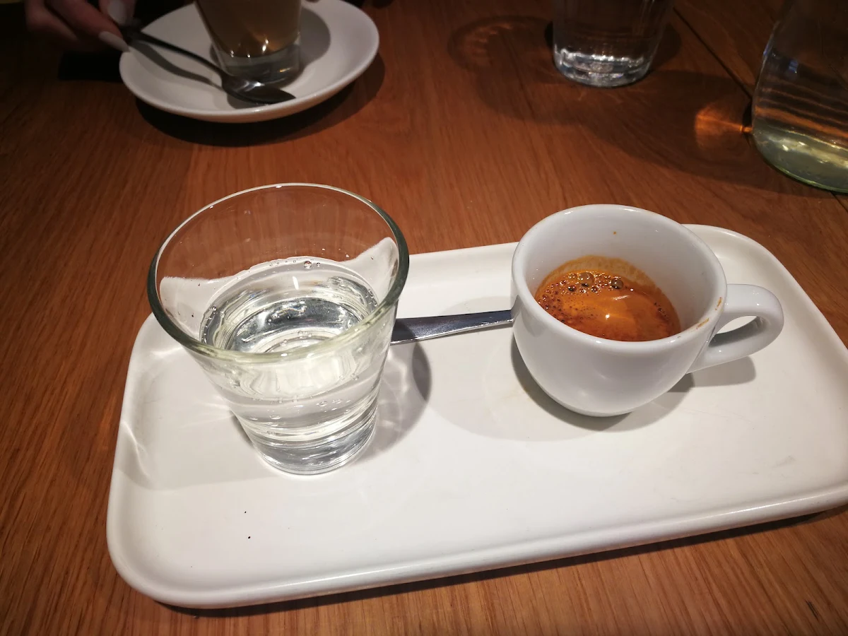 Espresso, Miss Frank