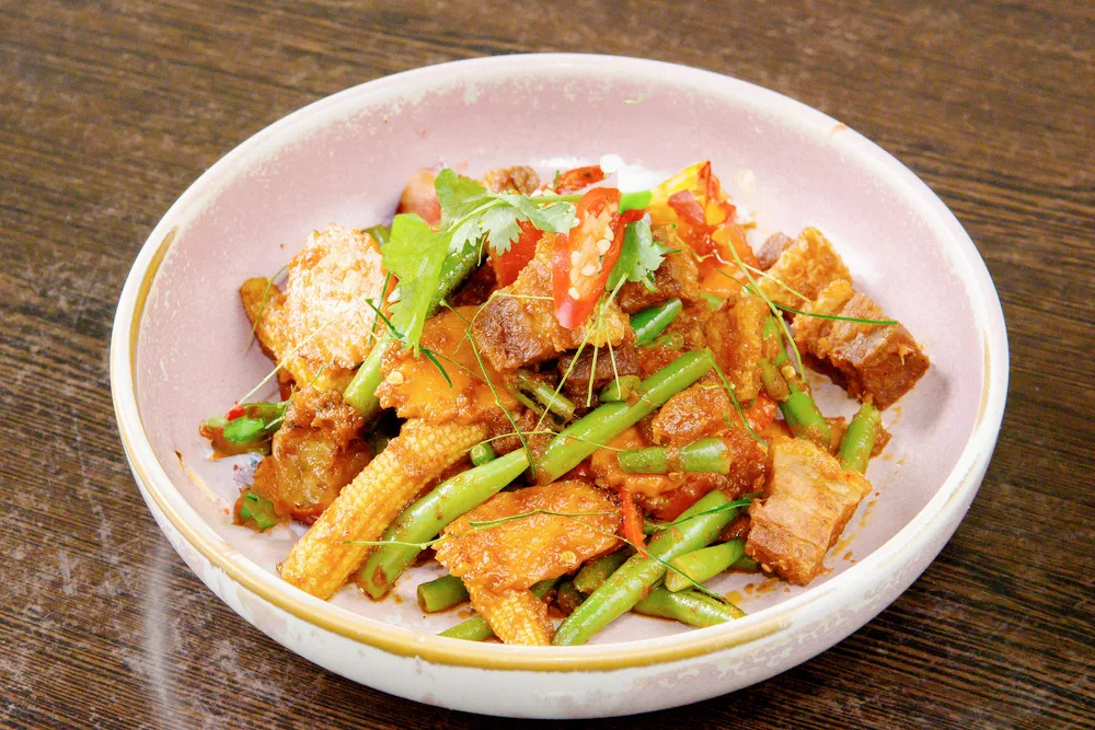 Pork Belly Prik Khing with Green Beans