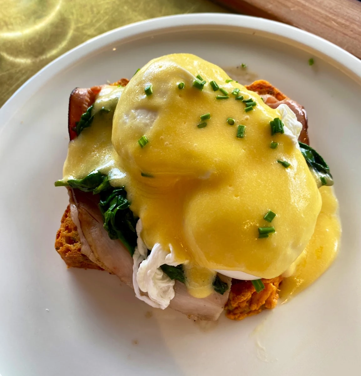 Eggs Benedict, Little West