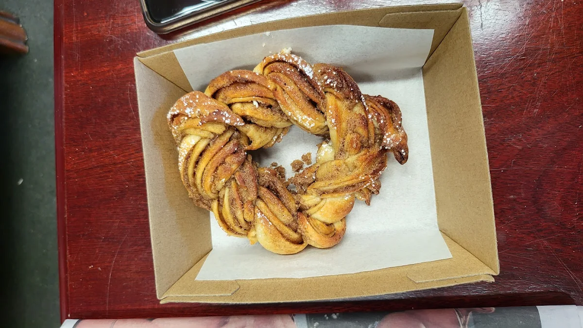 Cinnamon Bun, Paper Route Coffee