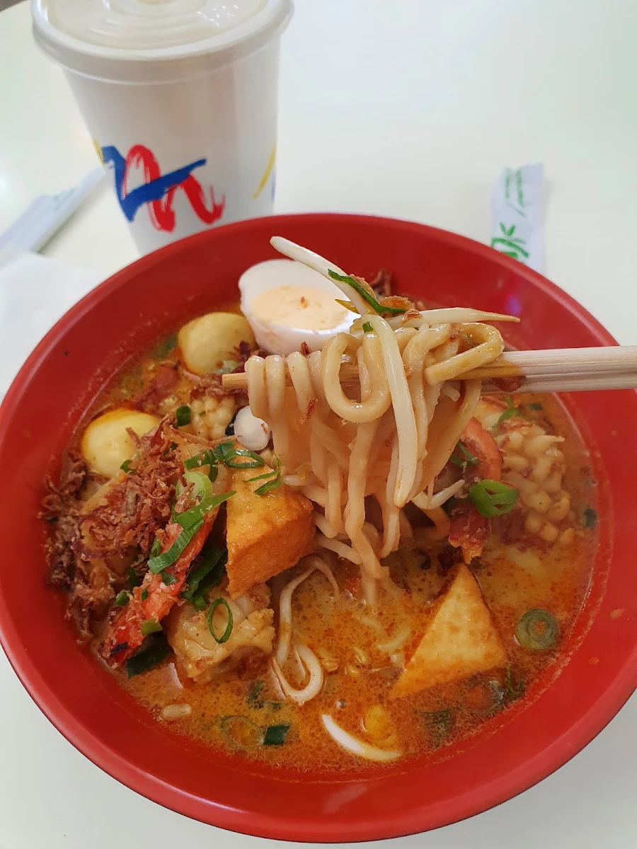 Seafood Laksa