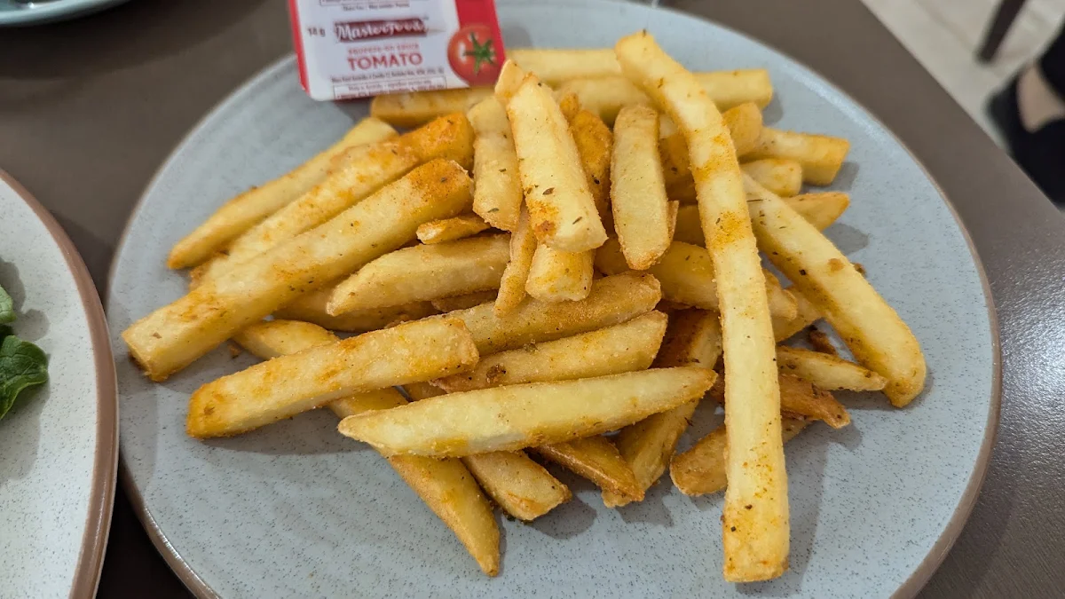 Chips, The Coffee Club