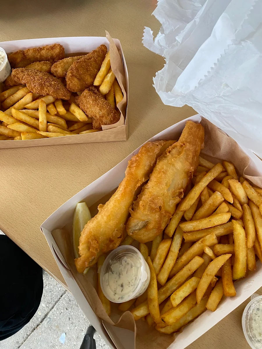 Highlights, Roksalt Pizza and Fish & Chippery