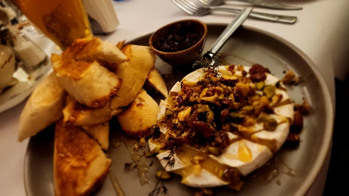 Oven-Baked Camembert