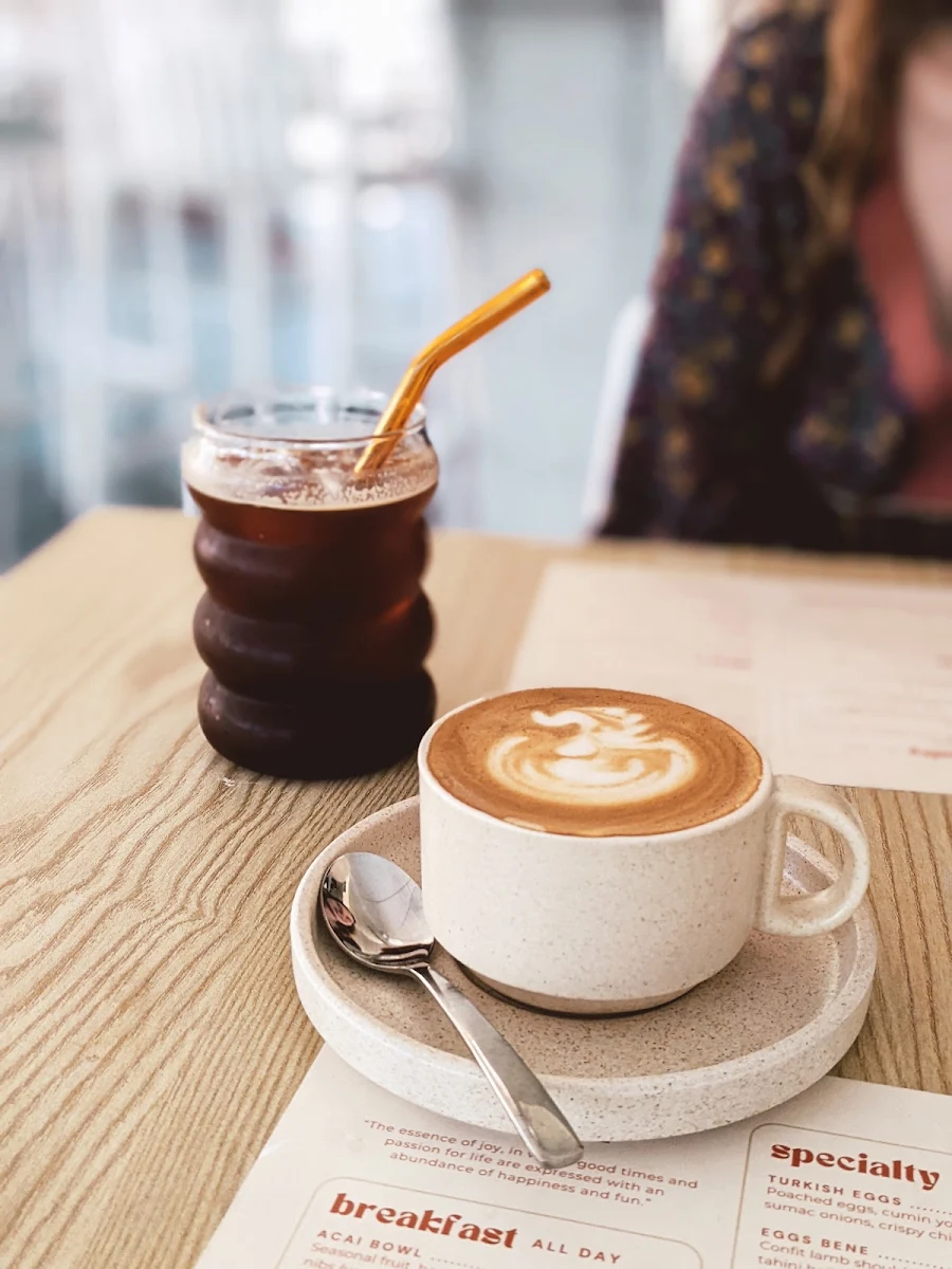 Oat Flat White, Kefi Cafe
