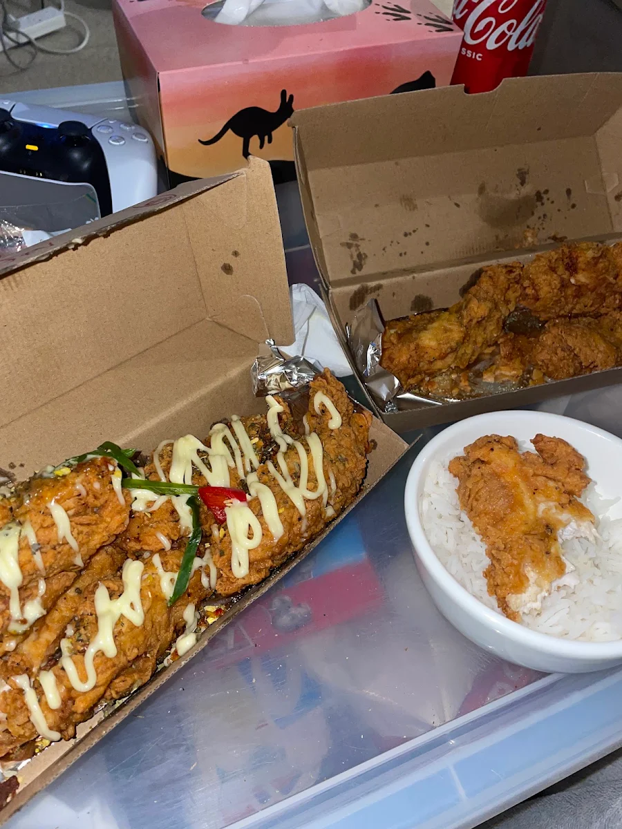 Highlights, Pounders Burgers & Krispy Chook - Balwyn North