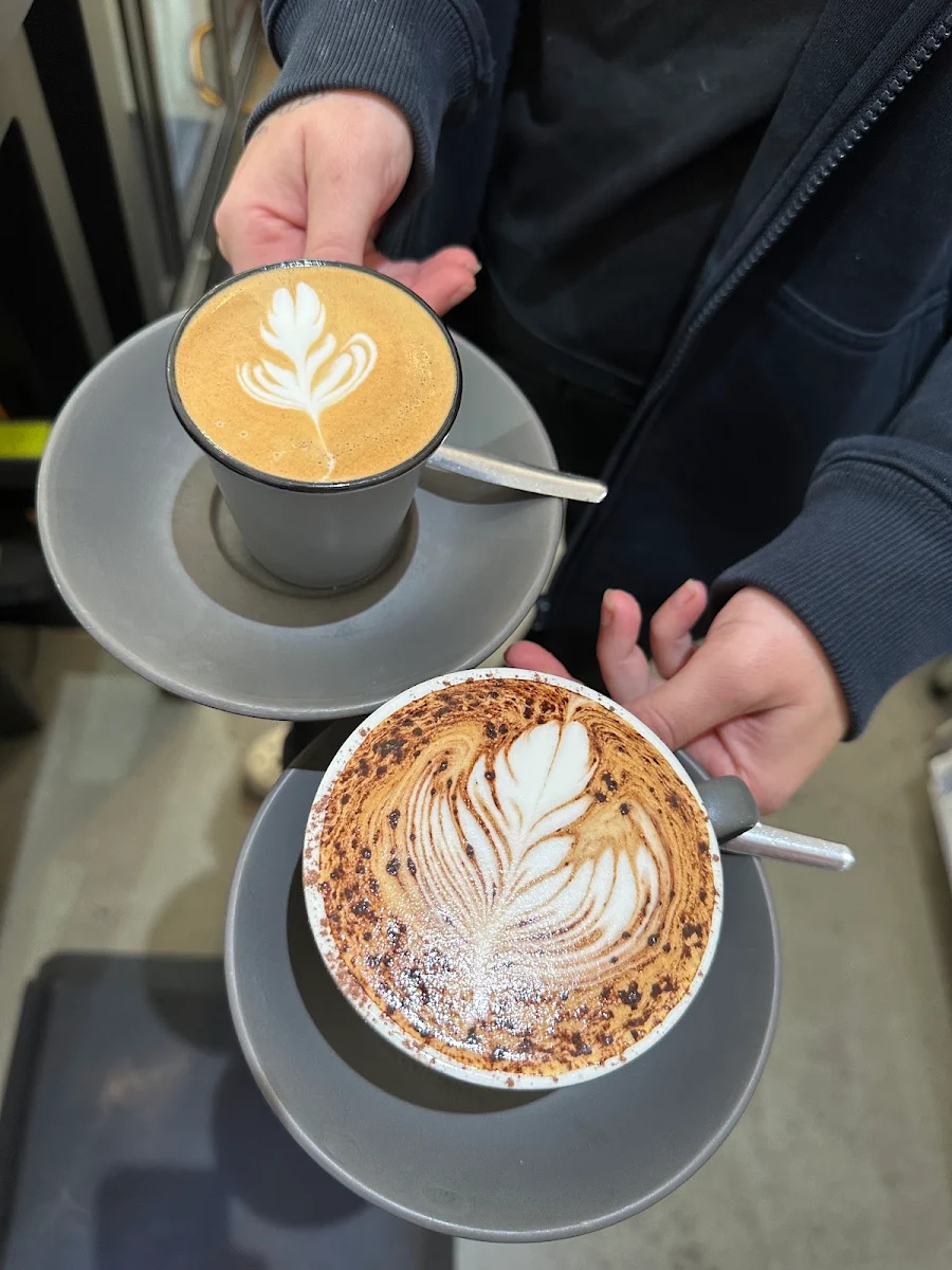 Coffees, door 50