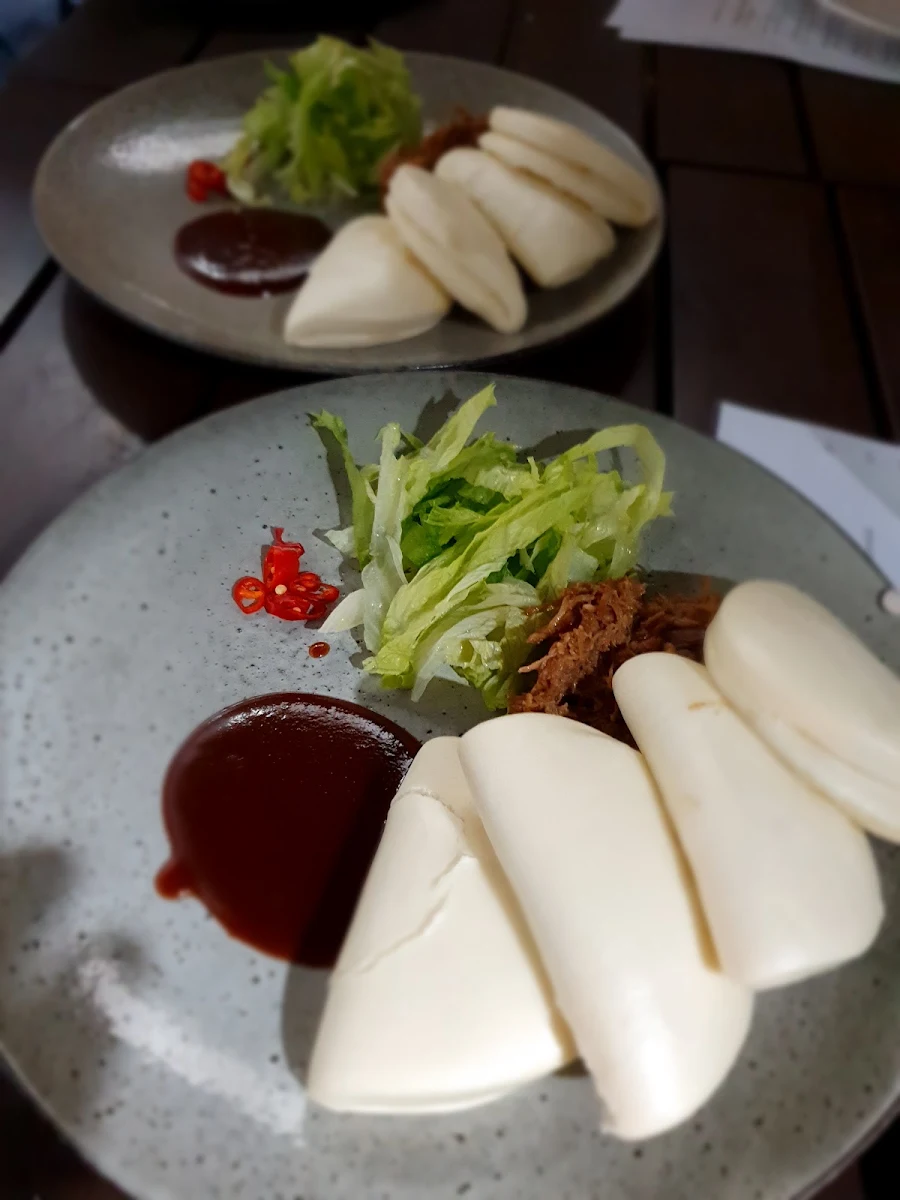 Bao Chicken Wow Wow