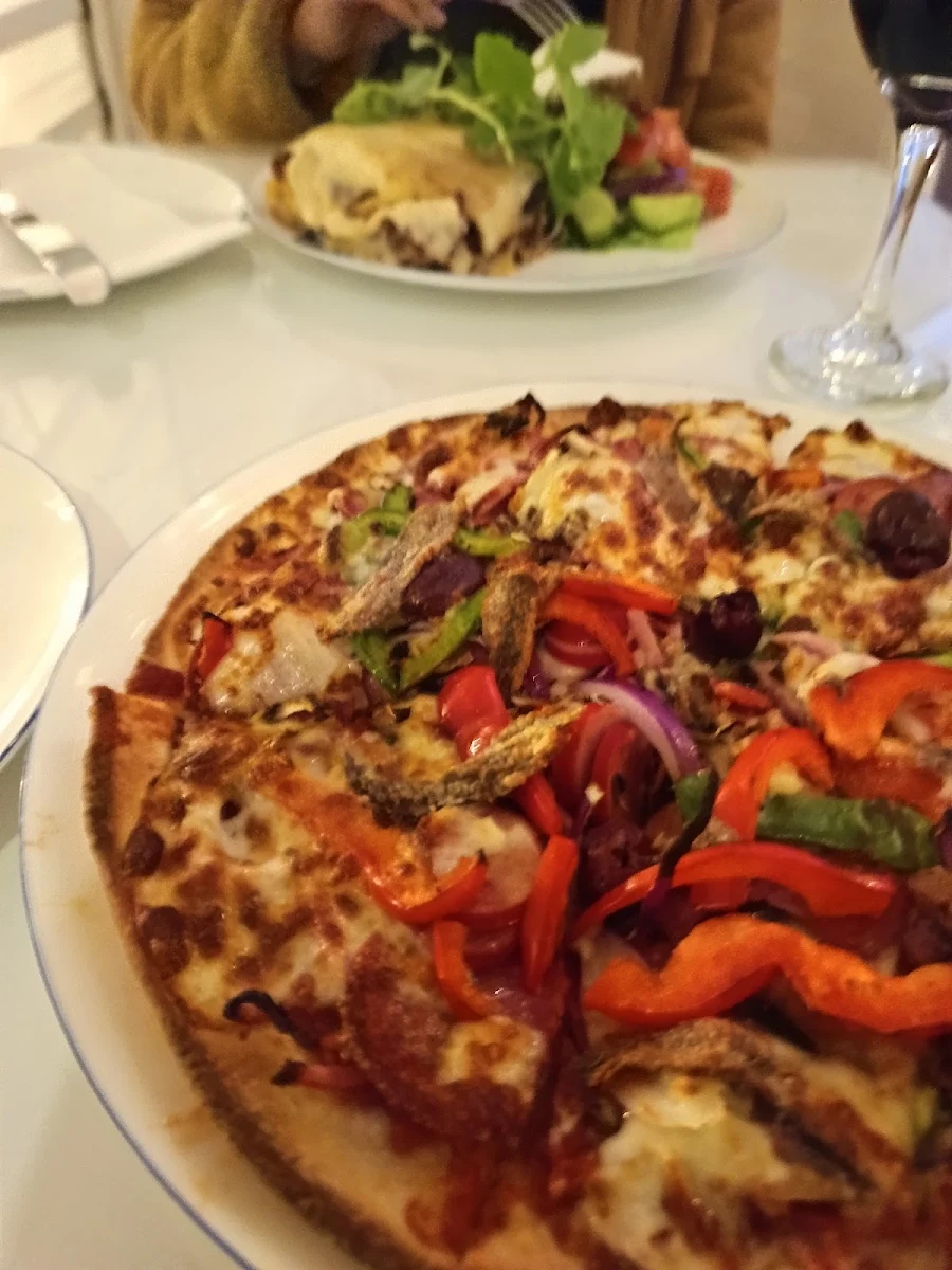 Highlights, George's Pizza Wine Bar