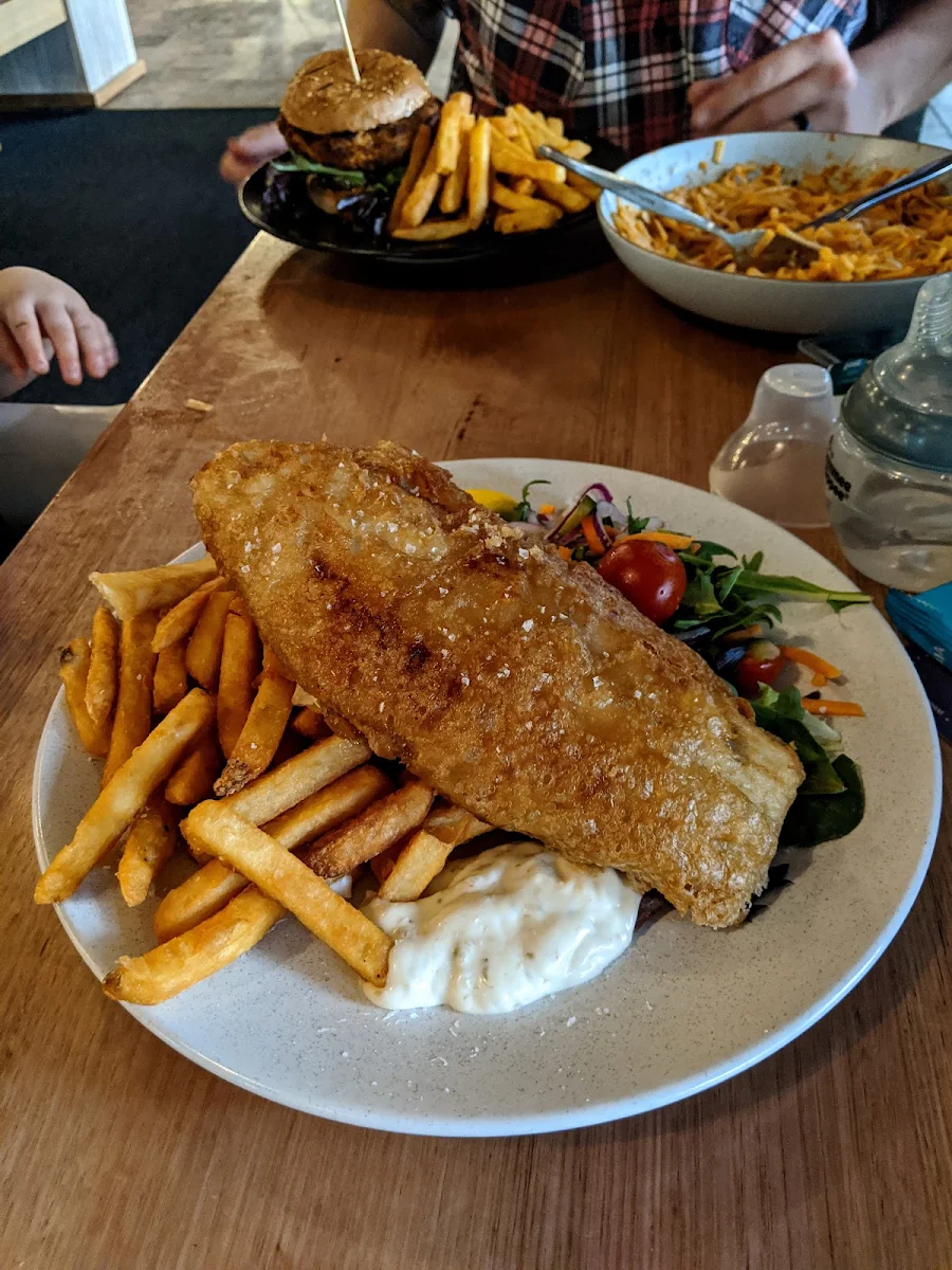 Fish & Chips, Saltwater Bar & Bistro
