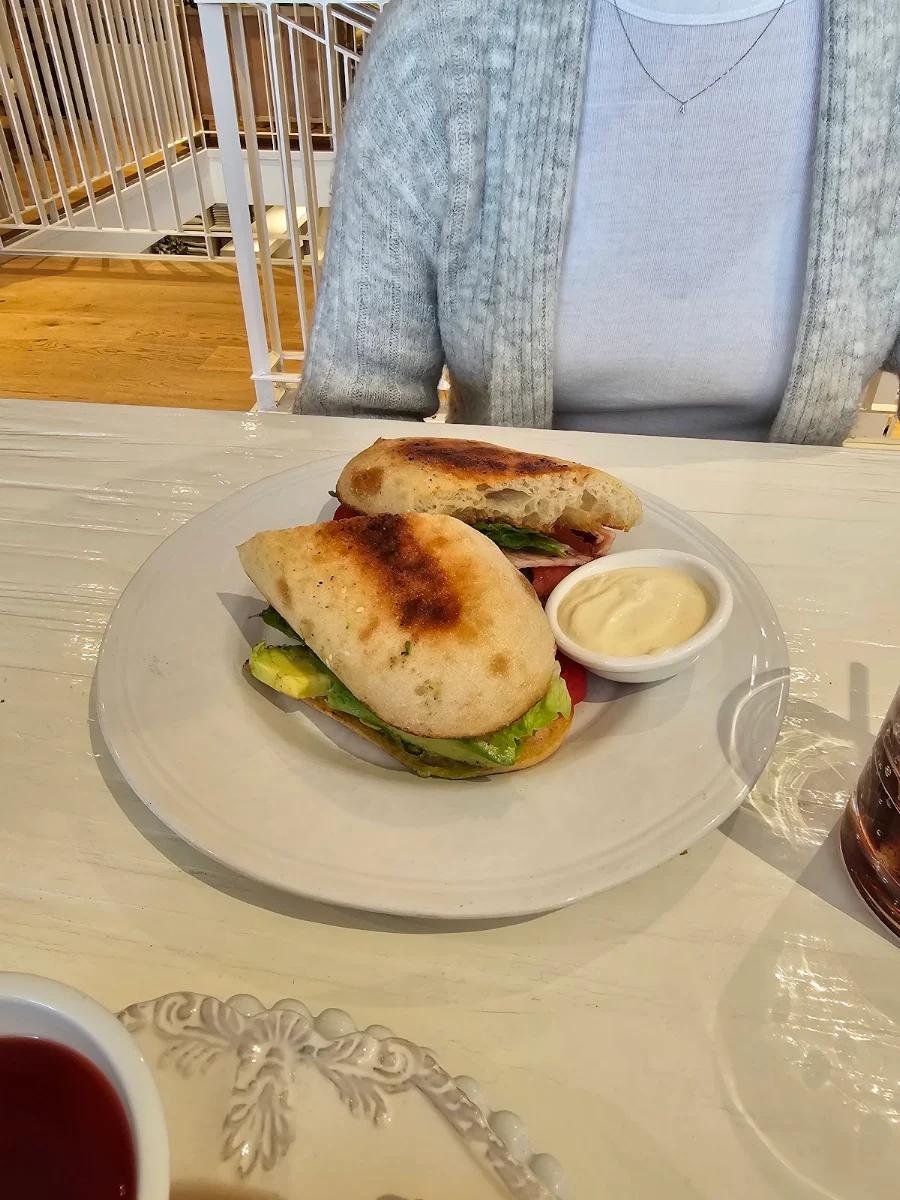 Blat Sandwich
