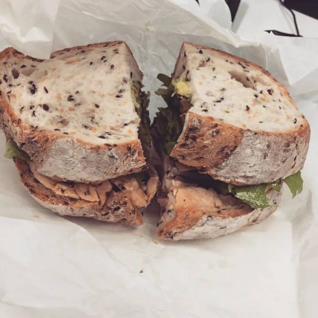 Highlights, Brooklyn Bridge Deli
