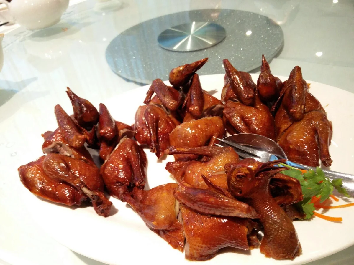 BBQ Pigeons, Markets Chinese Restaurant
