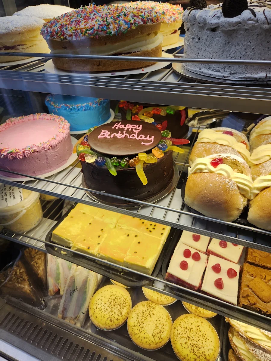 Cakes, Al’s Bakehouse