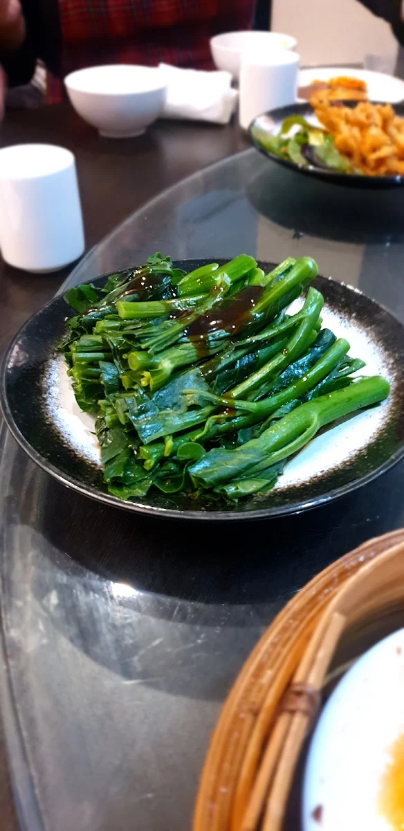 Steamed Chinese Broccoli with Oyster Sauce