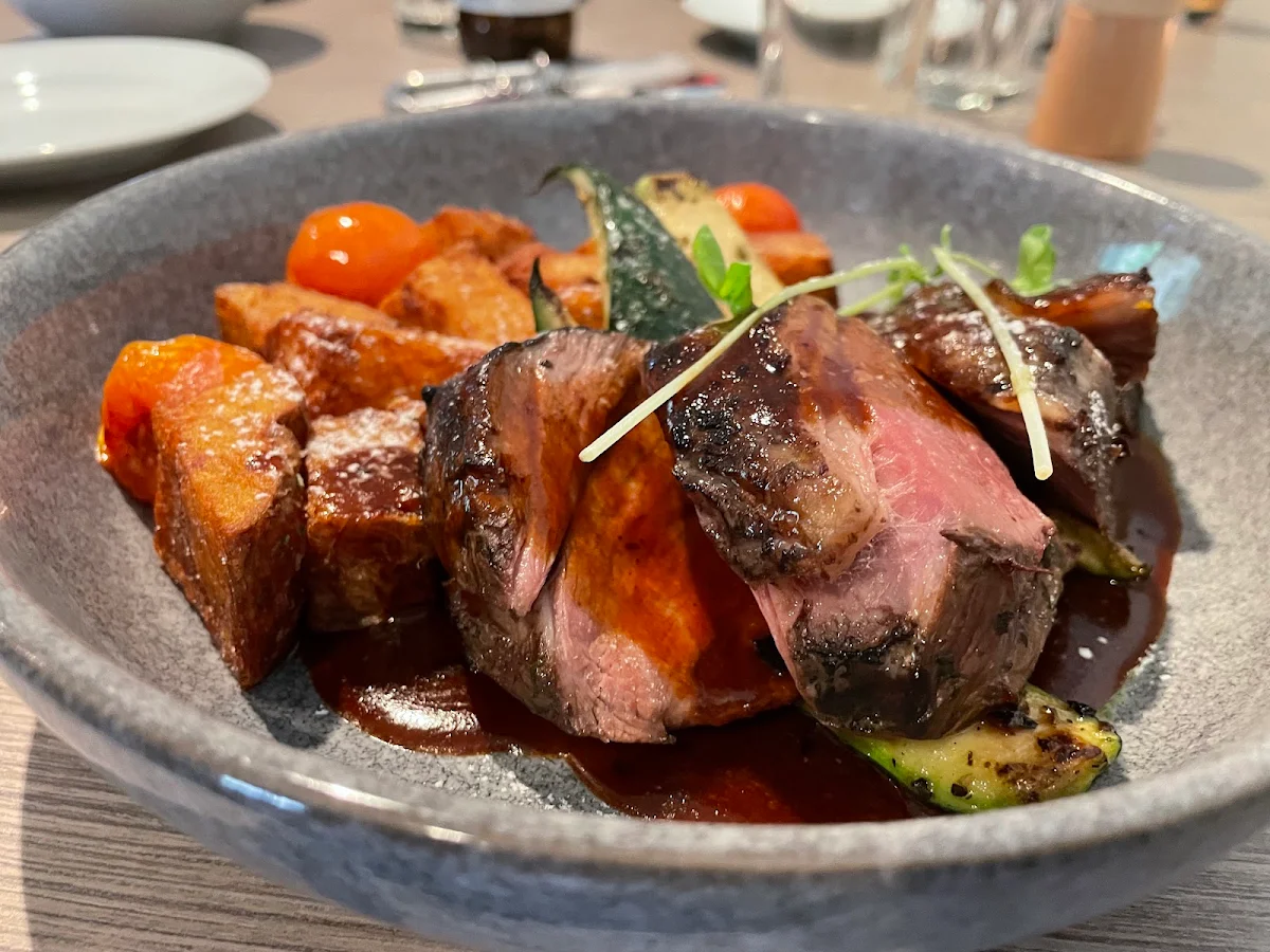 Highlights, Ewe'N Me Restaurant
