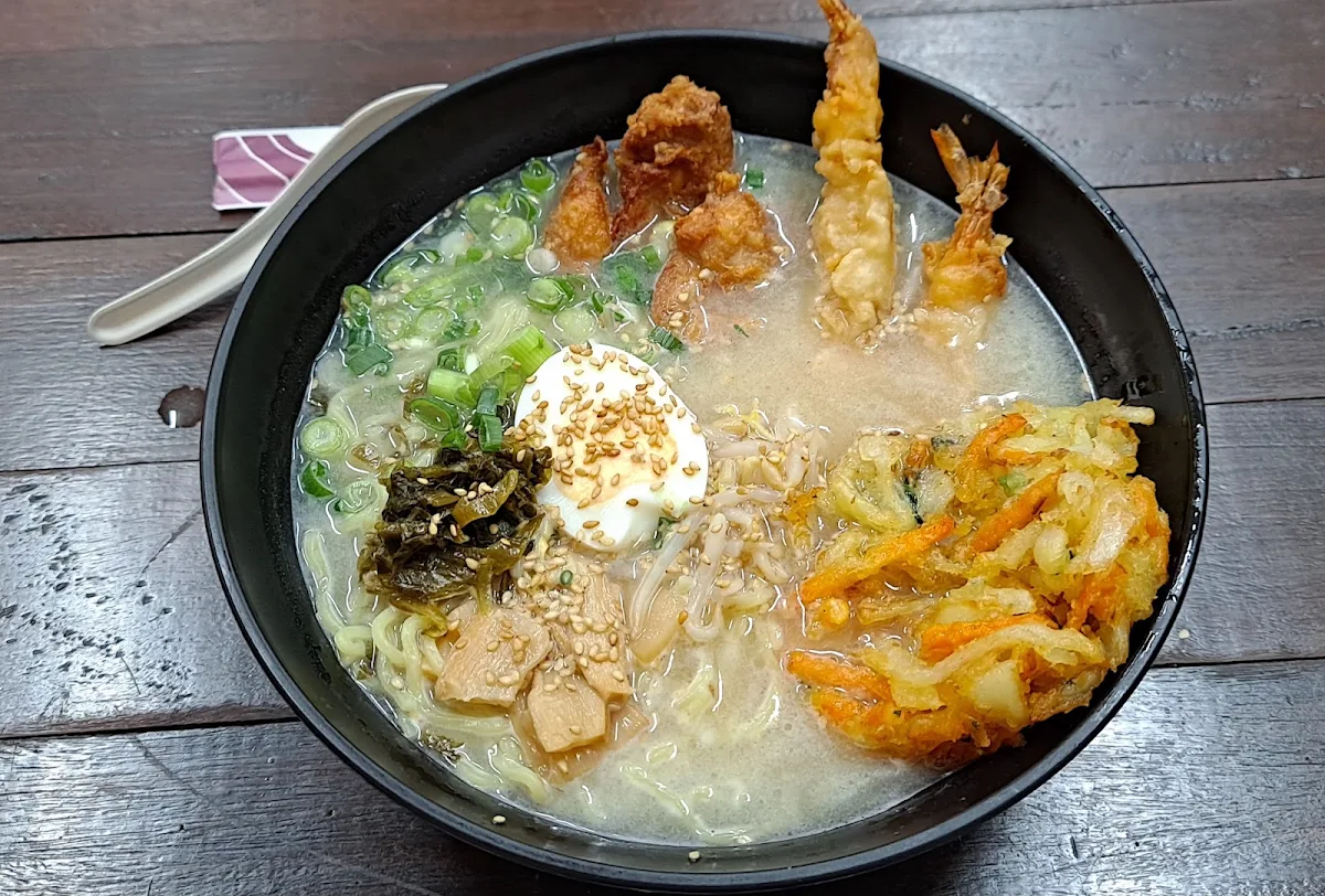Deluxe Tonkotsu Ramen