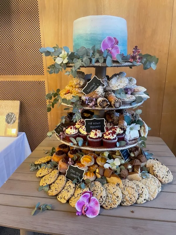 Highlights, Barnett's Bakery
