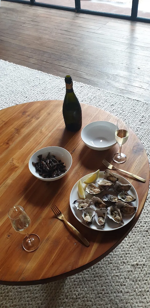 Highlights, McKay's Oysters