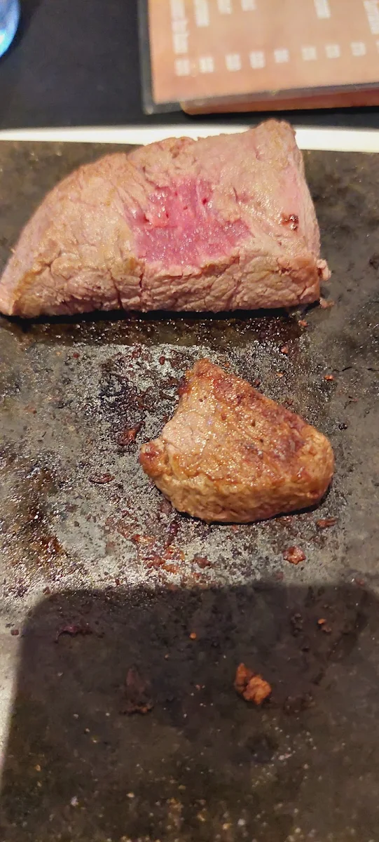 Steack, Stonegrill Steakhouse
